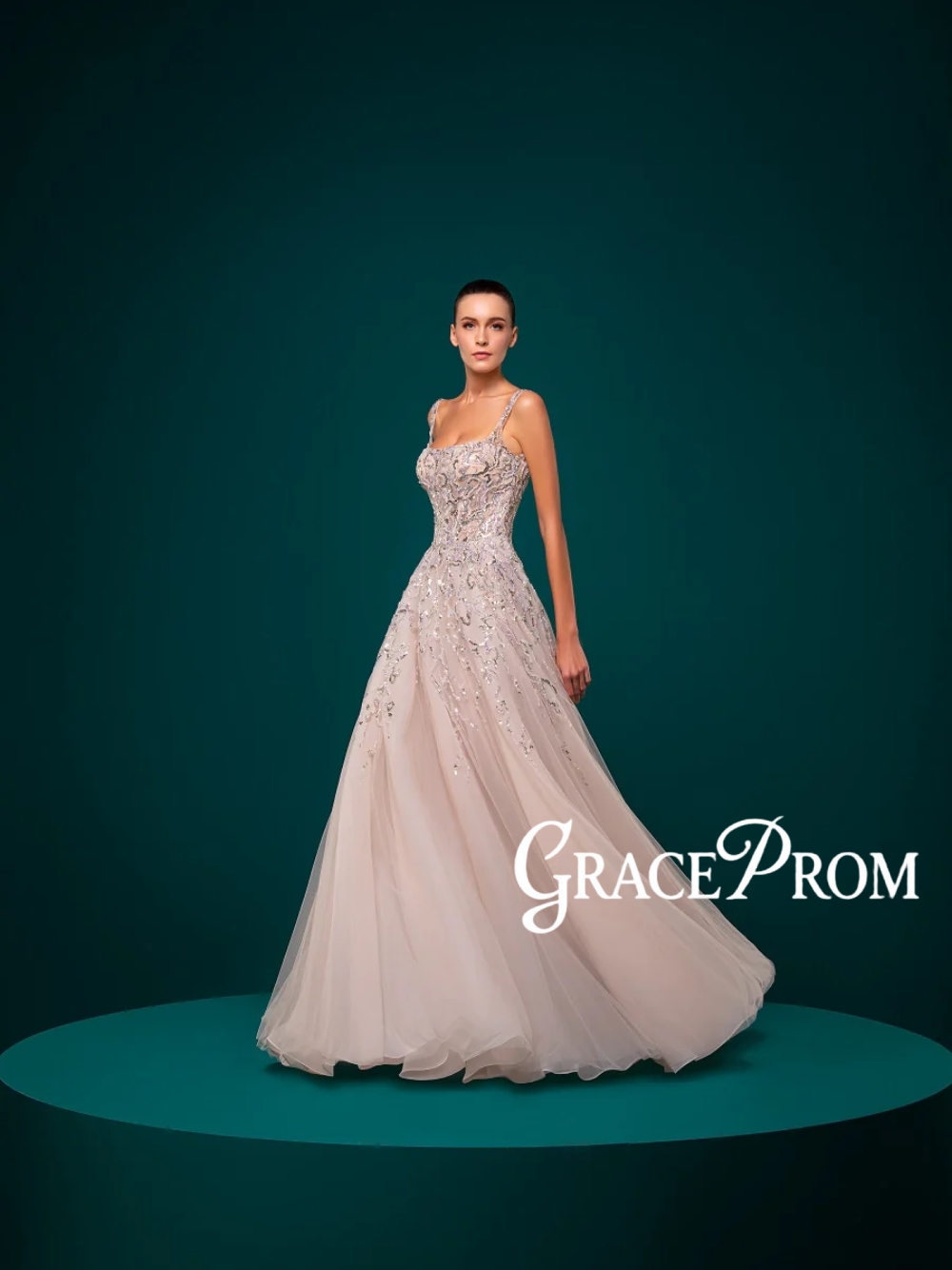 Vestido de Noite Elegante com  - Women Formal Wear Dubai avaliação e preço